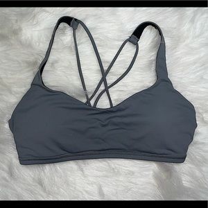 Lululemon free to be sports bra